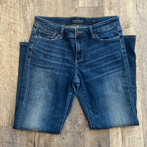 Lucky Brand Sweet Crop Jean Size 6/28 - Picture 2 of 6